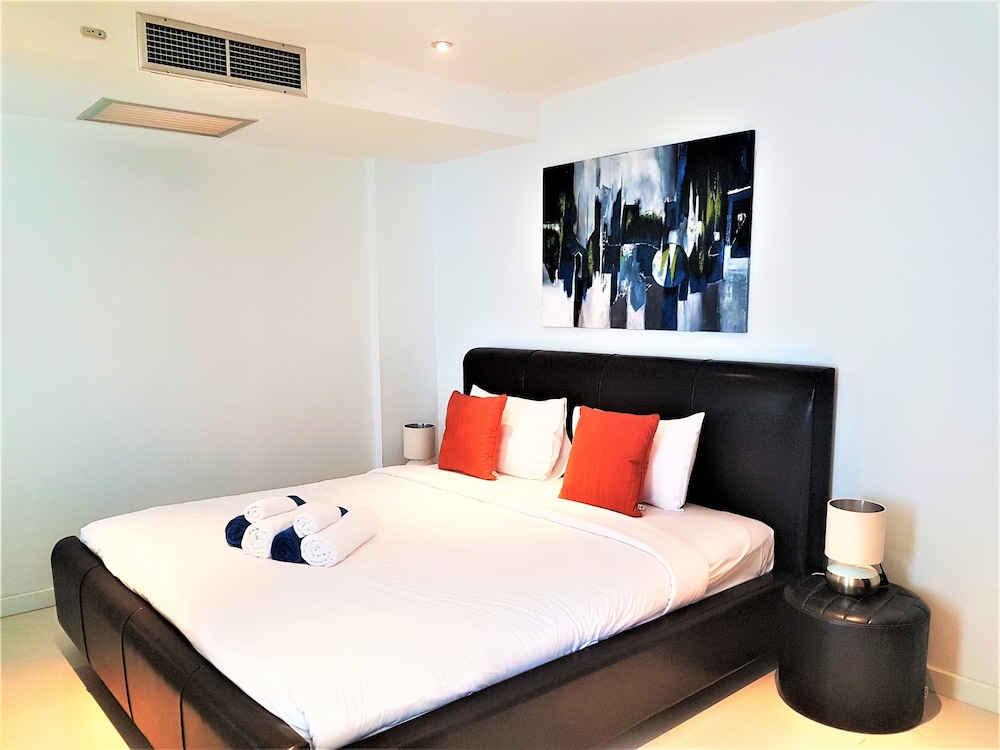 Exclusive Apartment, 2 Bedrooms, Sea View photo 1