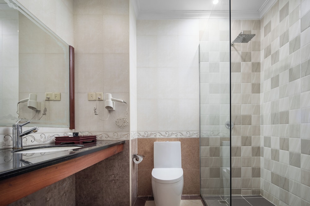 Superior Triple Room - Photo 5
