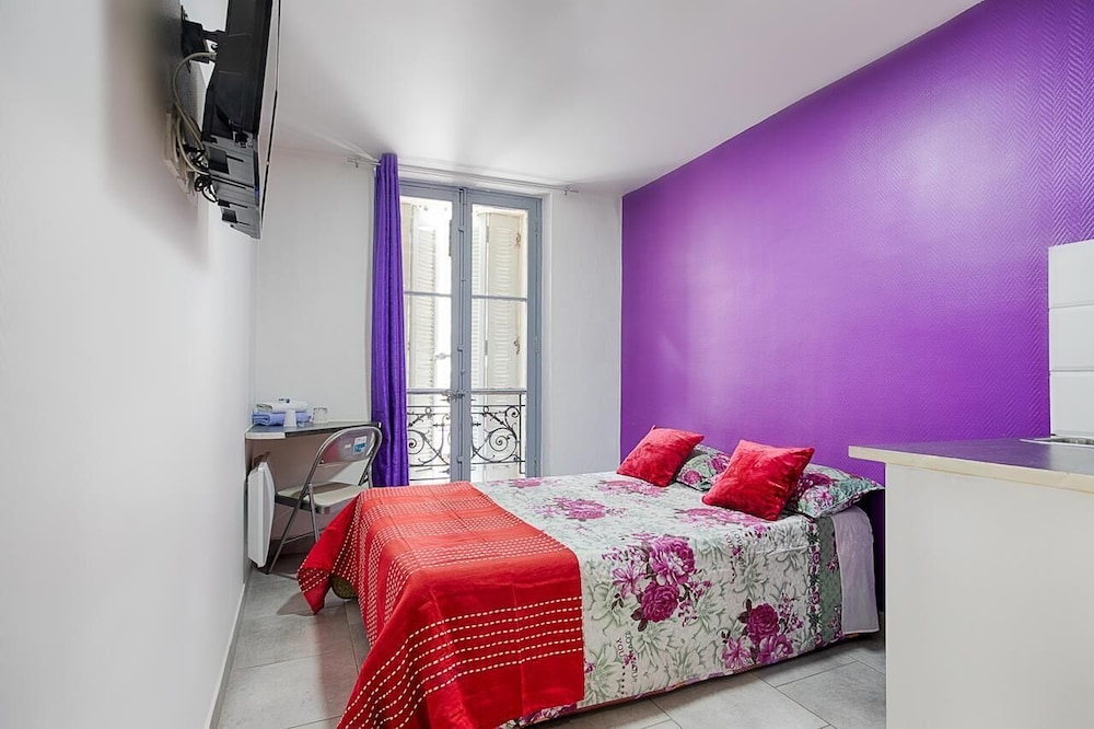 Double Room - Photo 1