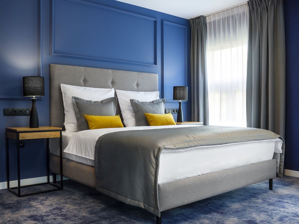 Standard Double Room - Photo 9