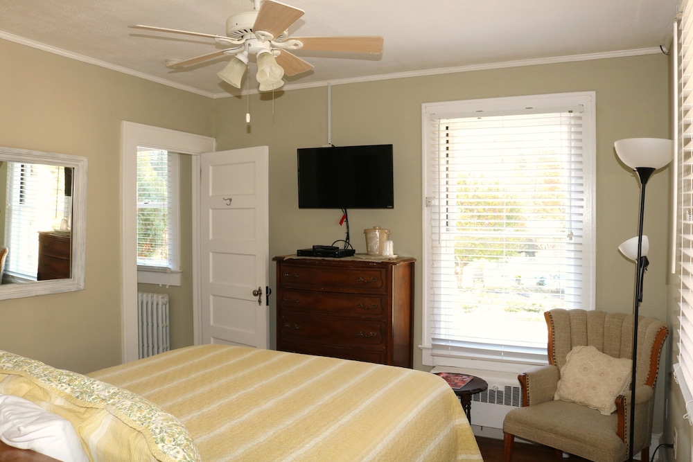 Goldilocks Room