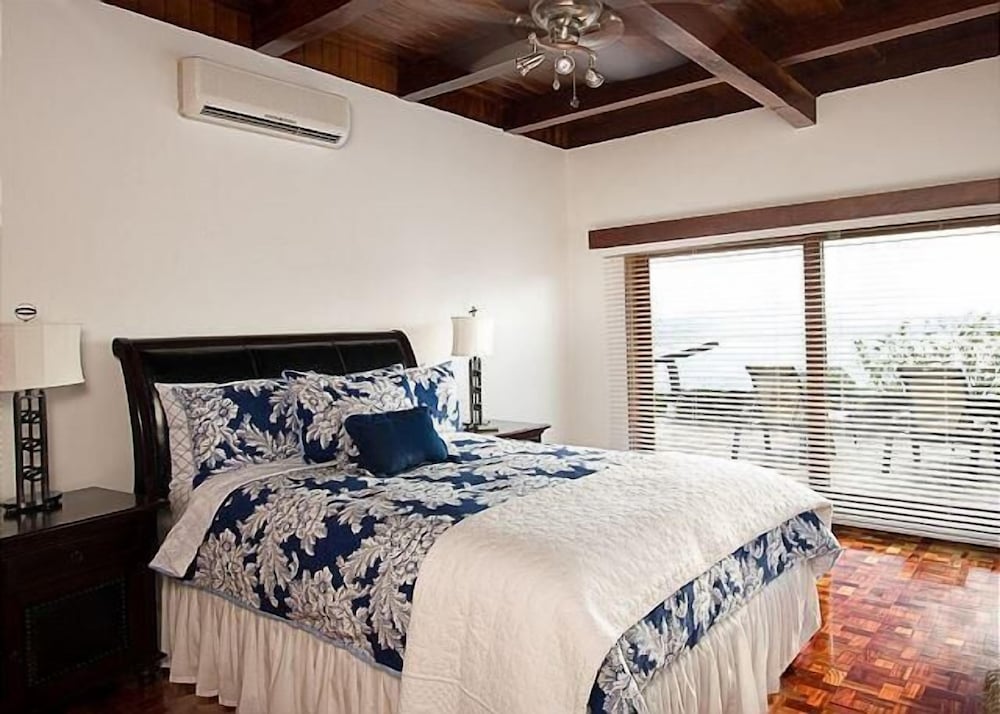 House, Multiple Beds (Casa Cielo)
