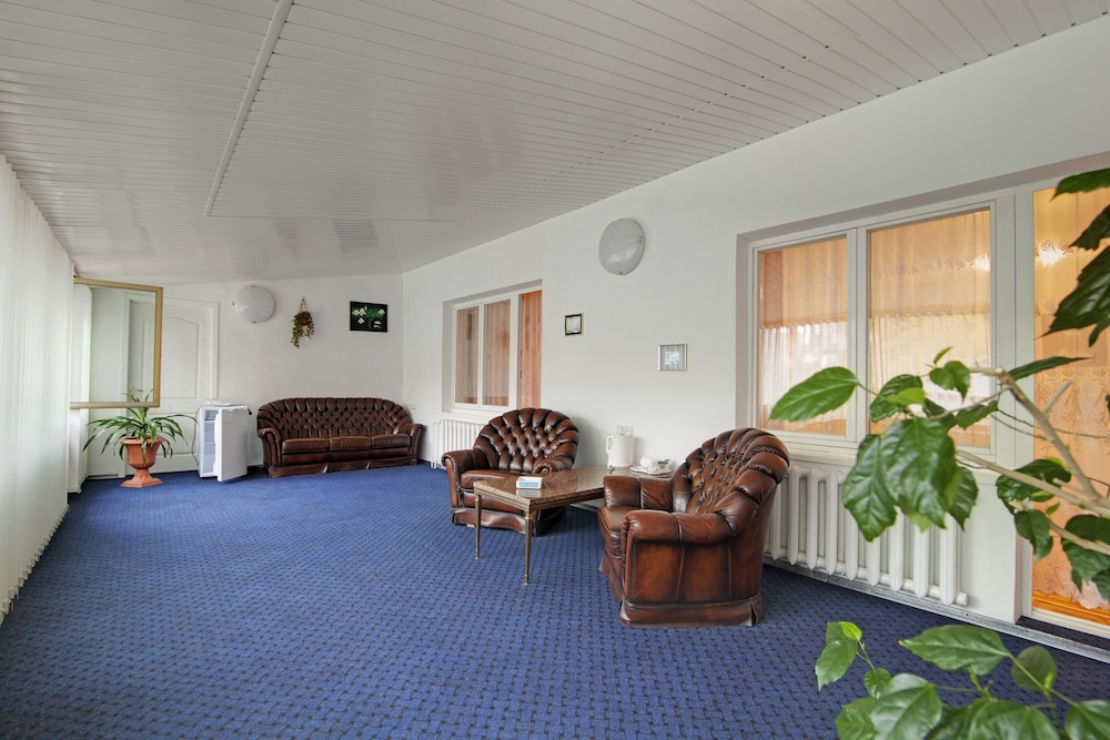 Deluxe Triple Room, Terrace photo 2