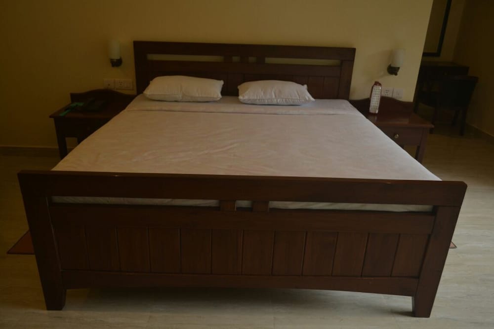 Deluxe Room - Photo 3