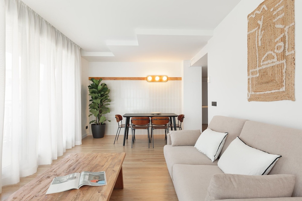 Apartment photo 3