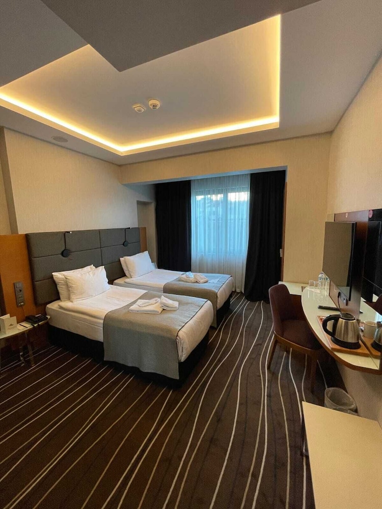 Economic Standard Room