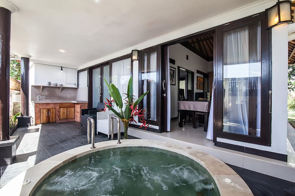 1 Bedroom Special Villa With Jacuzzi