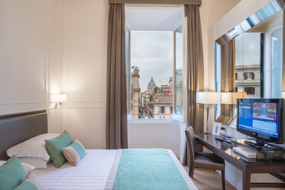 Superior Suite, 2 Bedrooms, City View photo 2