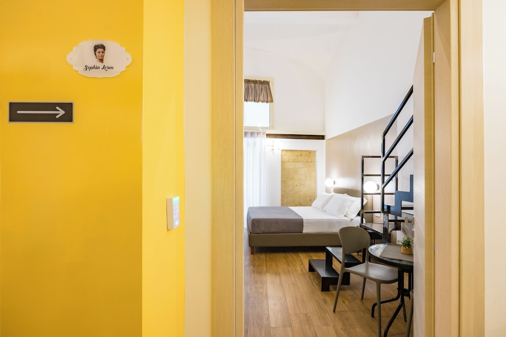 Apartment (1 Bedroom)