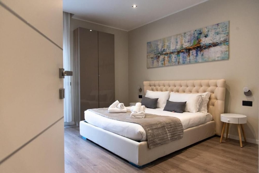 Junior Studio Suite