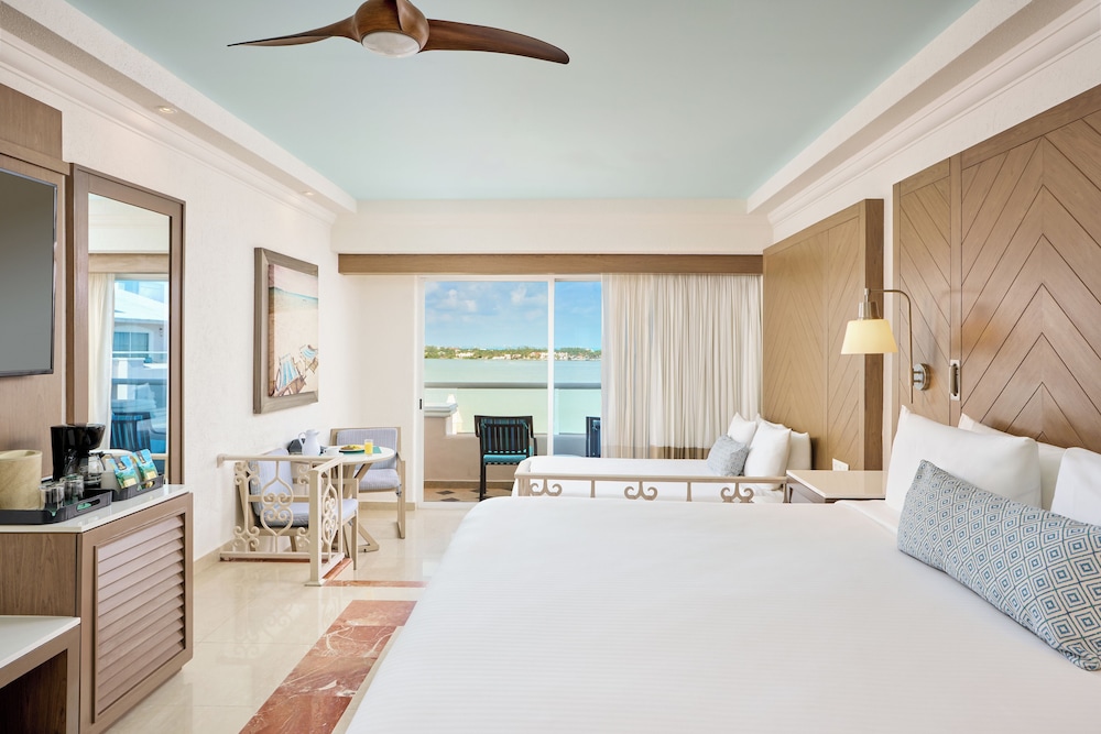 Premium Room, 2 Double Beds, Ocean View