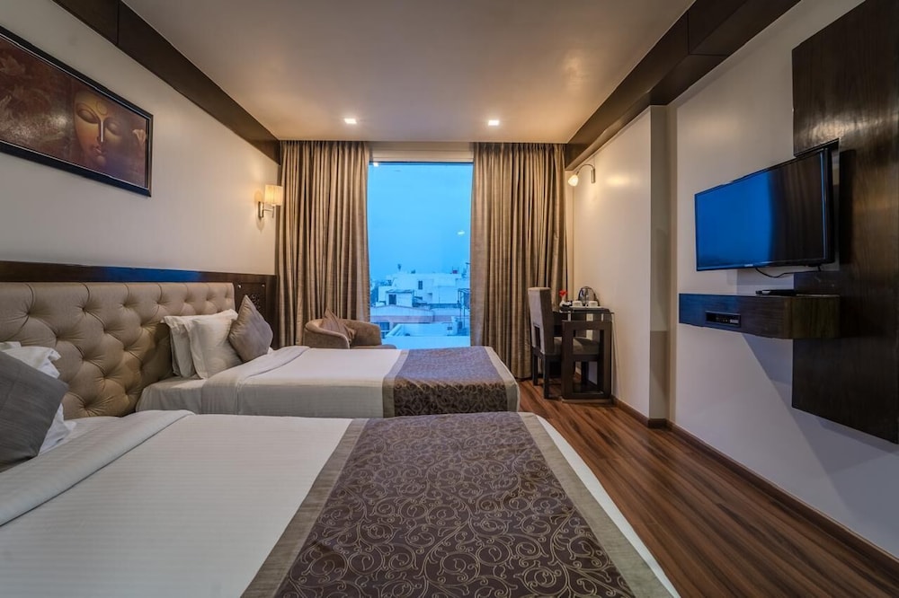 Deluxe Twin Room - Photo 3