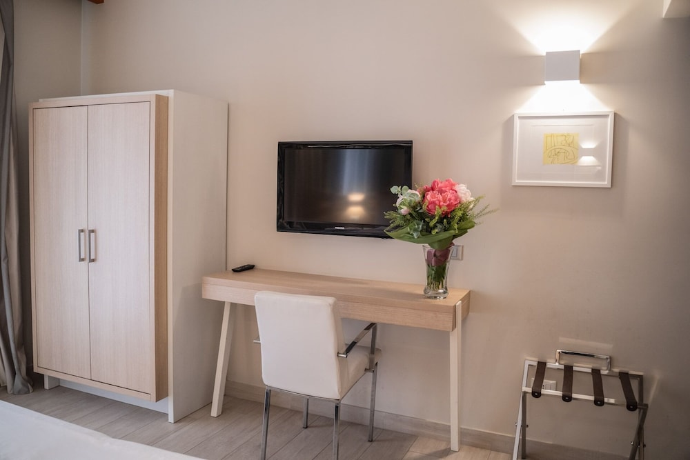 Superior Double Room - Photo 2