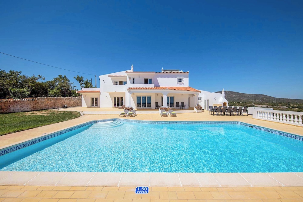 Villa (Multiple Bedrooms)