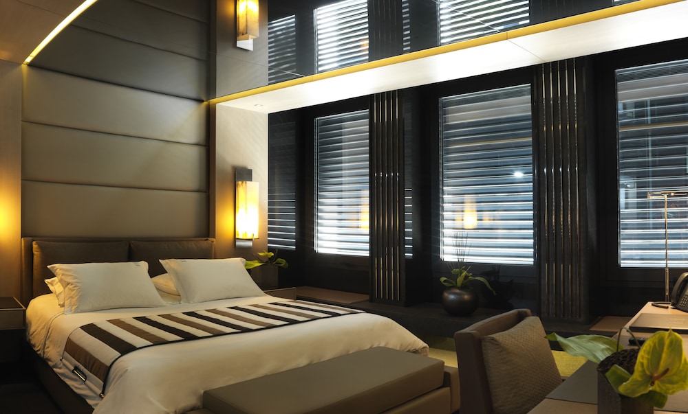 Standard Room, City View