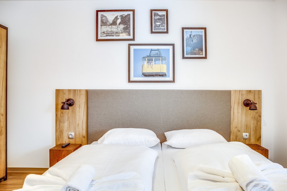 Superior Twin Room (Altaussee) photo 3