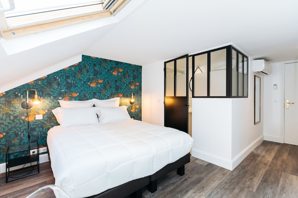 Superior Double Room - Photo 3