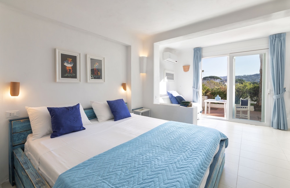 Superior Double or Twin Room, Terrace photo 1