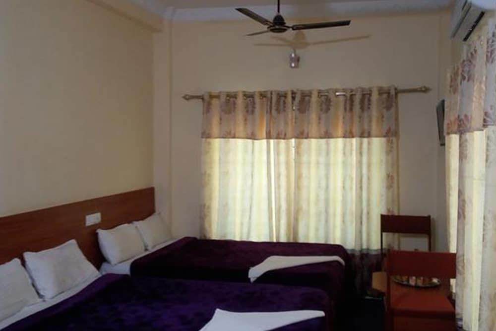 Deluxe Quadruple Room photo 3
