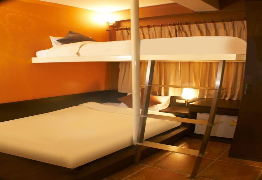 Deluxe Triple Room photo 1