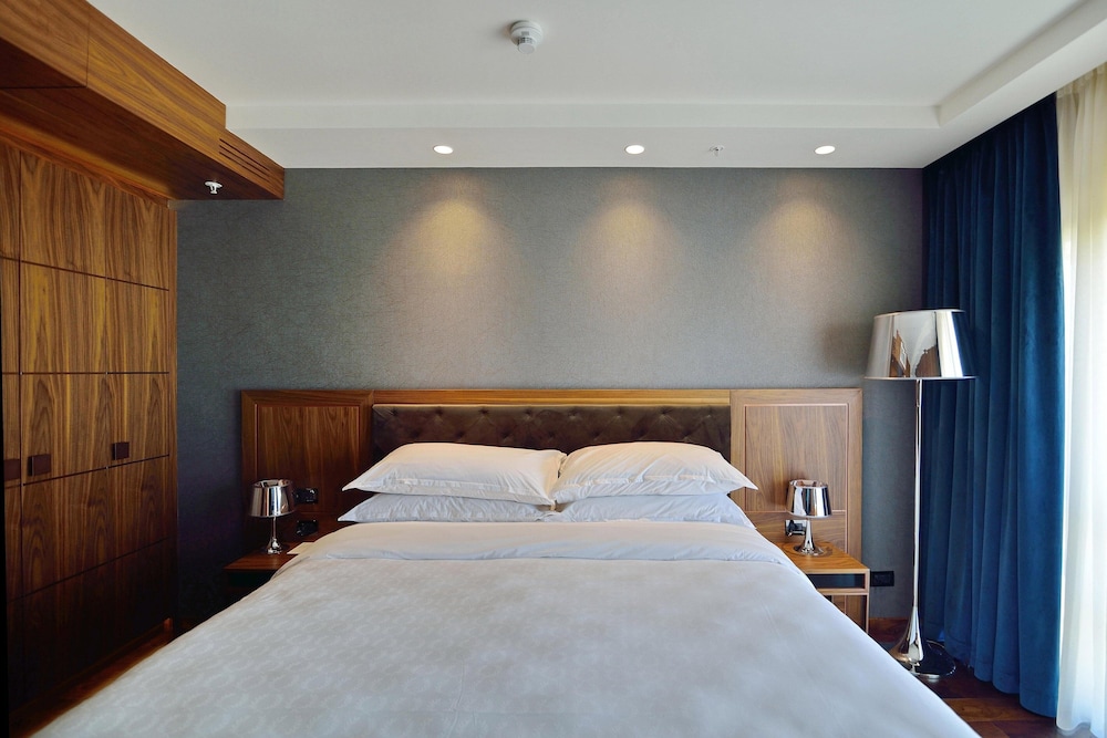 Presidential Suite, 1 Bedroom photo 3