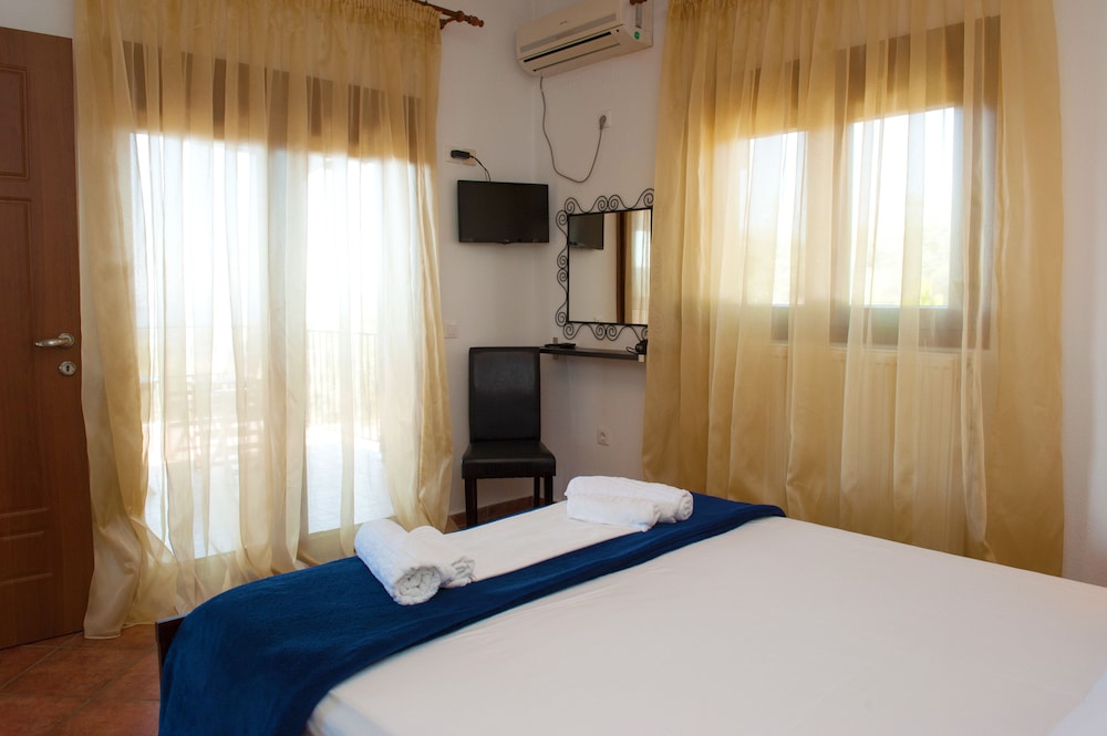 Apartment, 1 Bedroom, Sea View photo 3