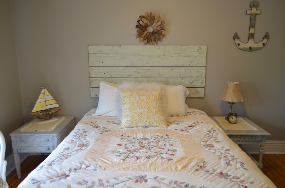 Suite, Private Bathroom, River View photo 3