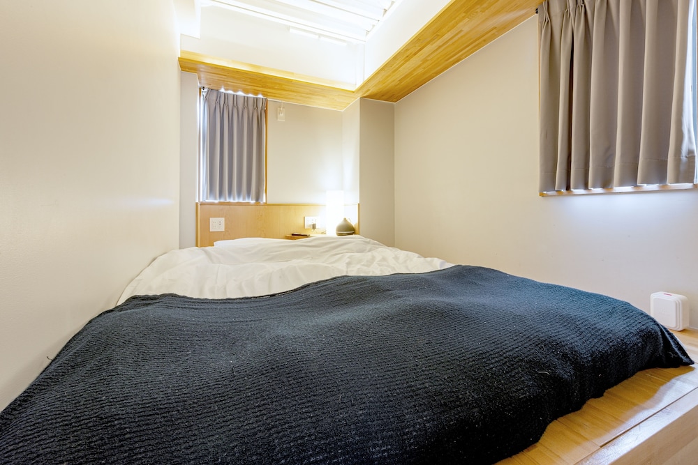 Double Room, Shared Bathroom photo 2