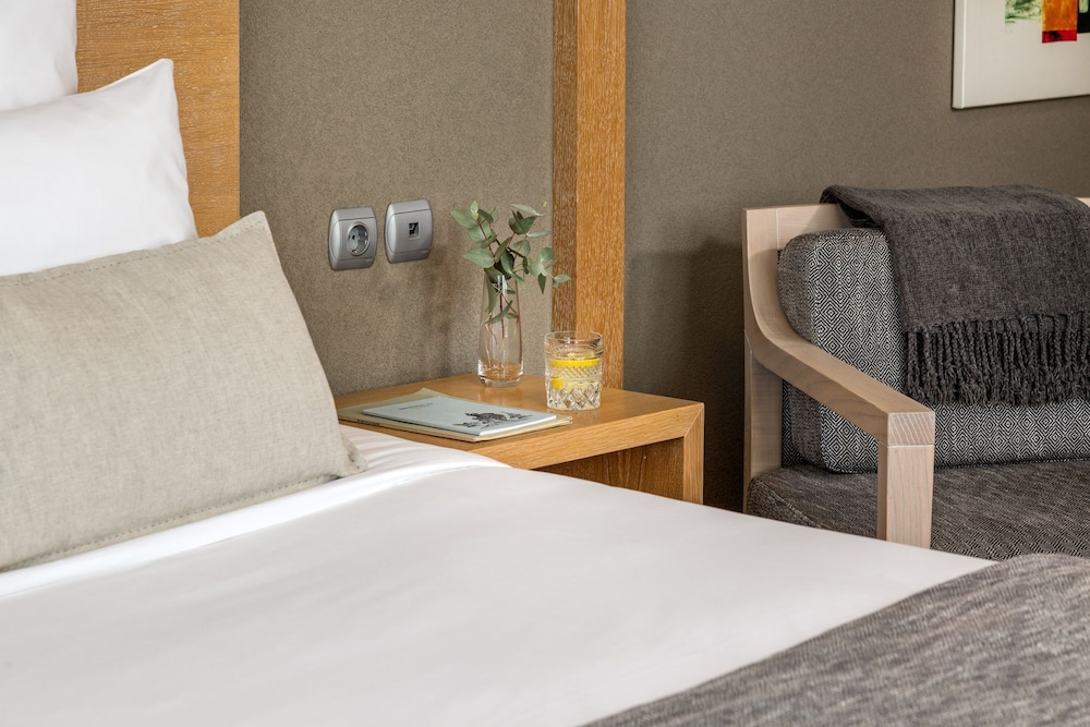 Superior Double or Twin Room - Photo 21