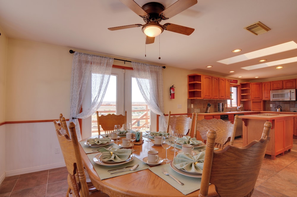House (3 Bedrooms) photo 1