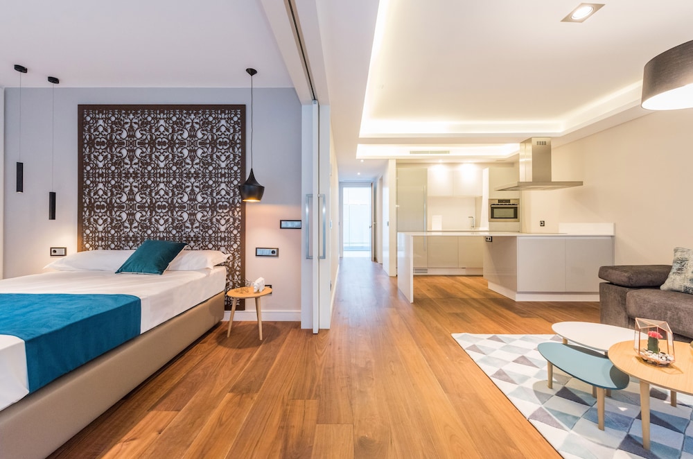 Executive Apartment, 1 Bedroom - Photo 6