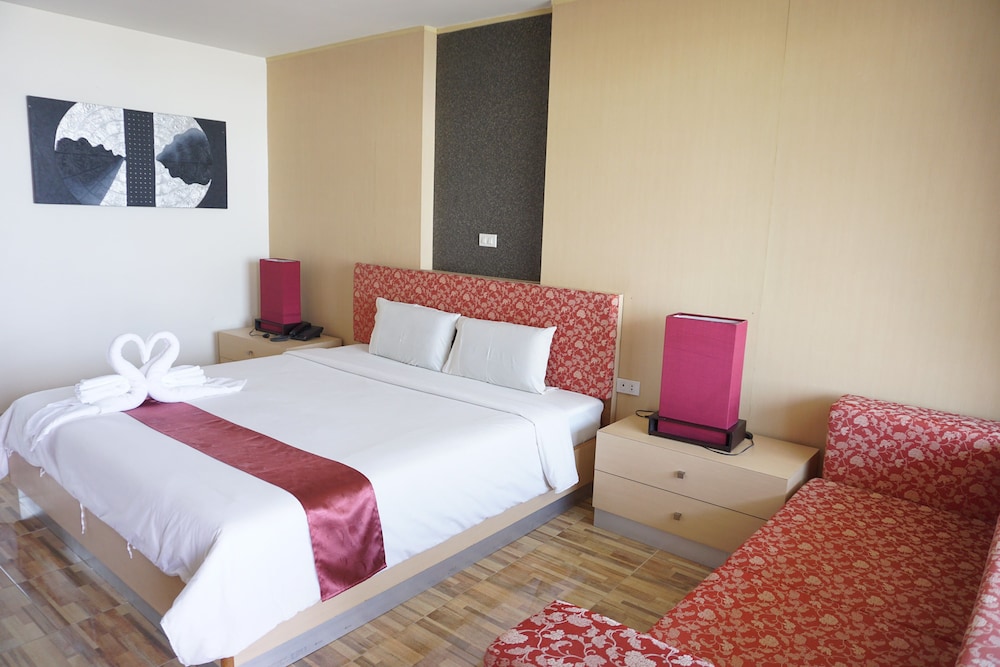 Deluxe Double Room photo 2