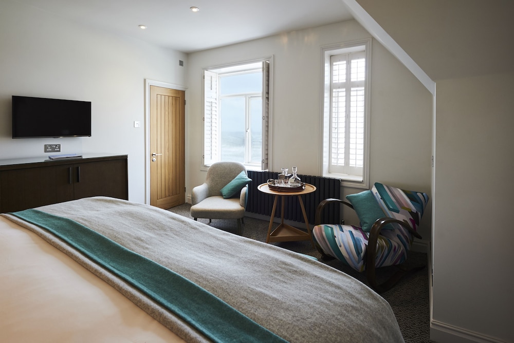 Double Room, Sea View (Seaview Glimpse) - Photo 5