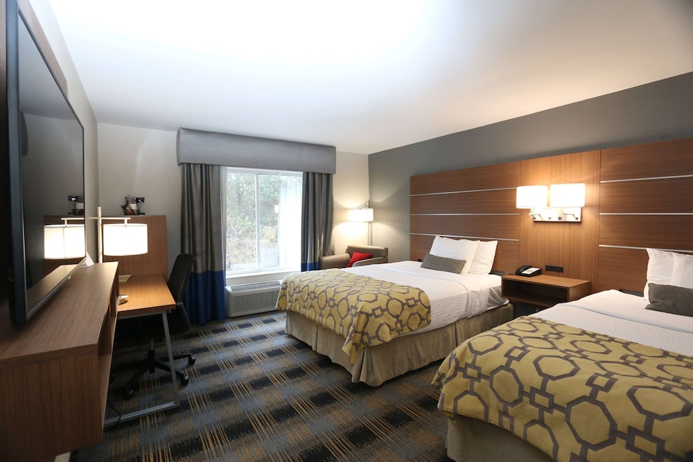 Room, 2 Queen Beds, Accessible, Non Smoking (Mobility, Bathtub w/ Grab Bars) photo 1