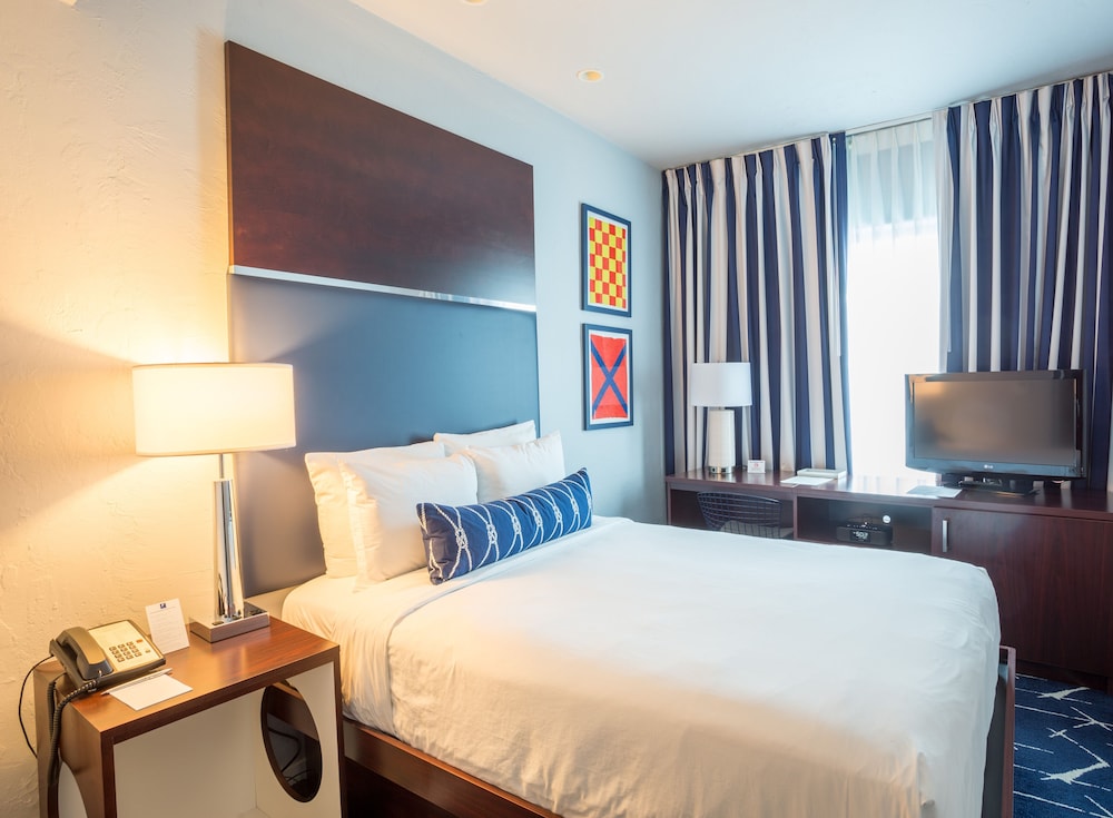 Standard Room (Petite) - Photo 2