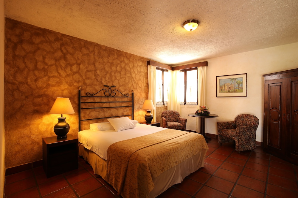 Double Room - Photo 3