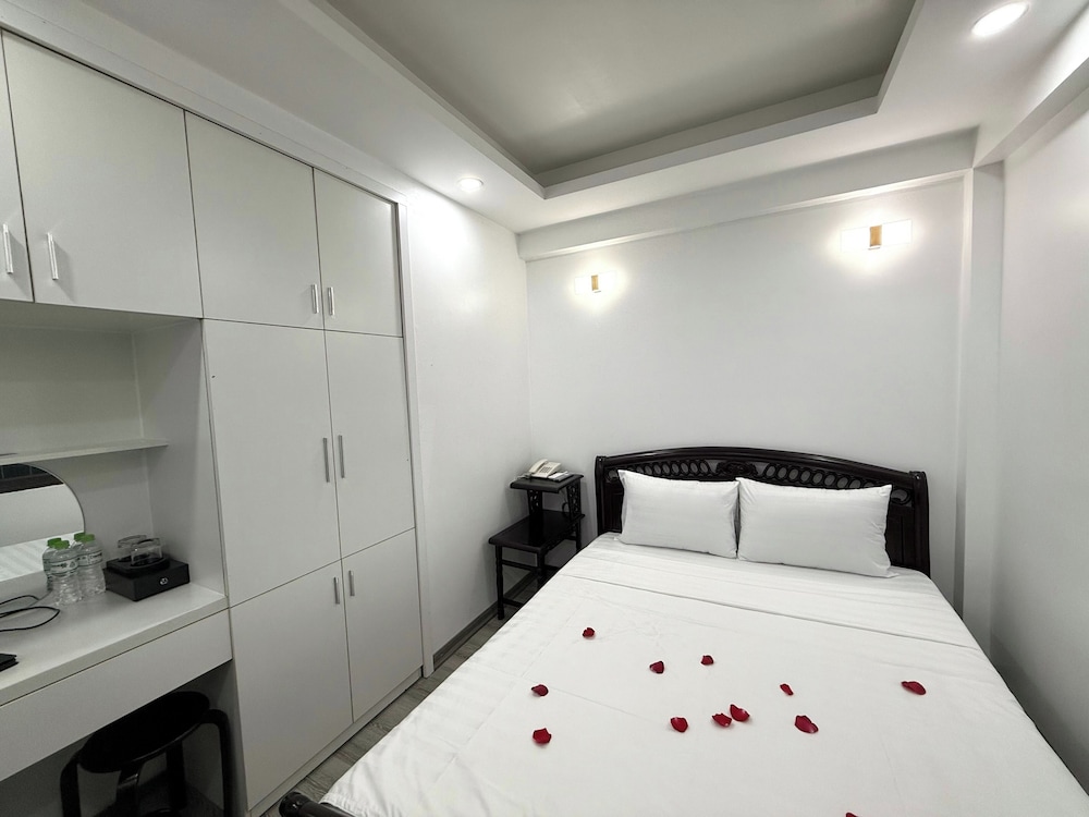 Deluxe Double Room, City View photo 1