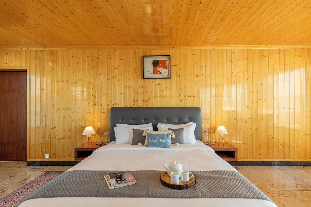 Cottage, 1 King Bed, Balcony, Hill View photo 3