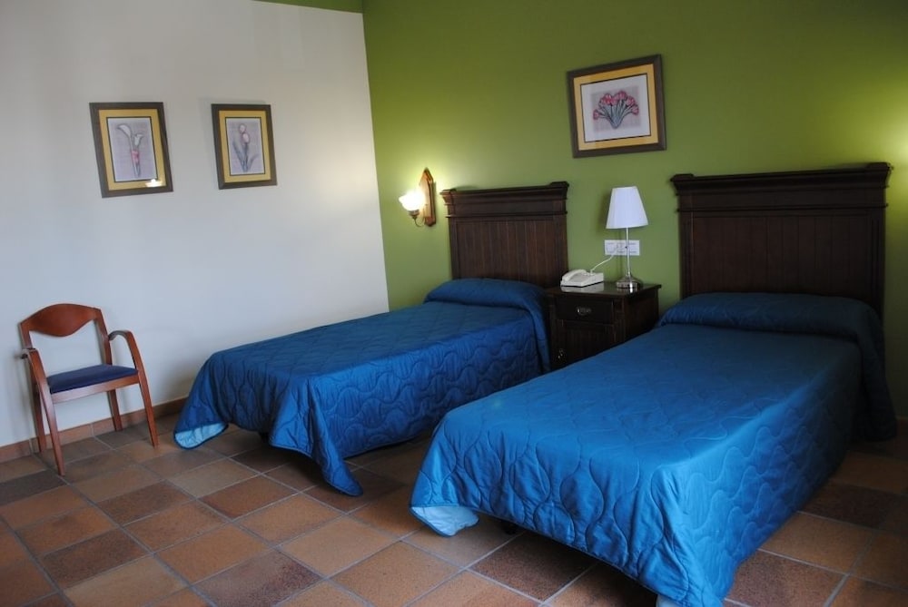 Triple Room photo 2