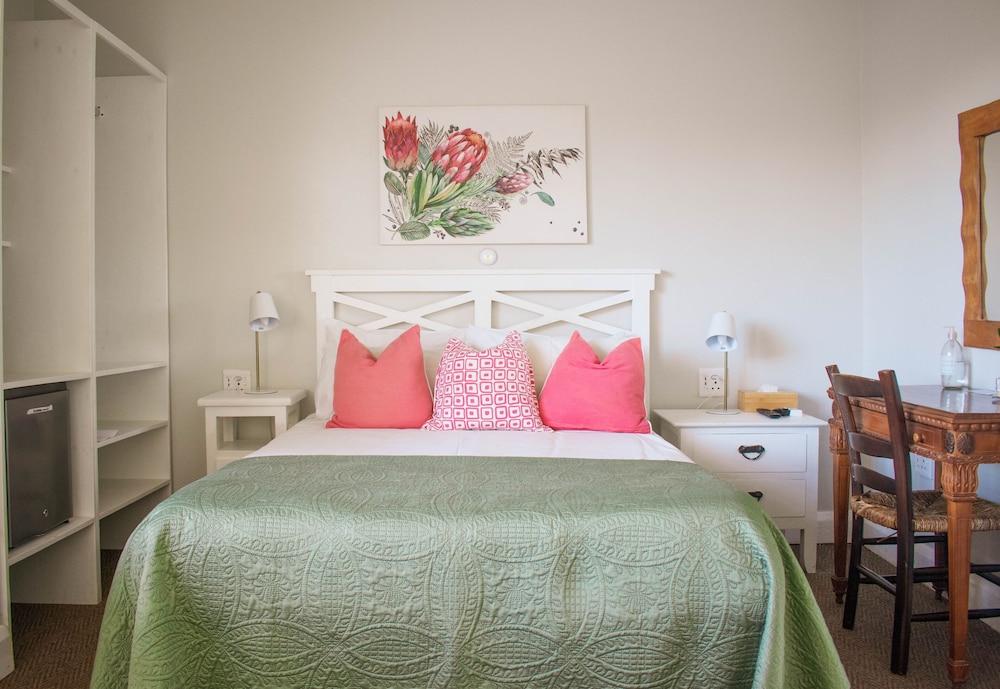Standard Double Room, 1 Double Bed, Garden View photo 3