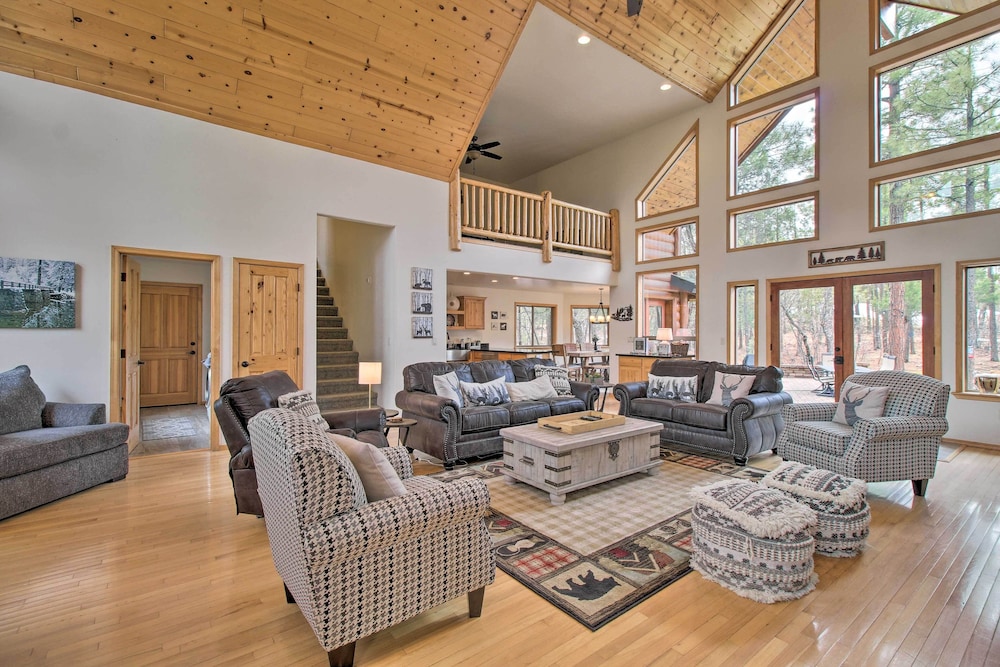 House (4 Bedrooms) photo 1