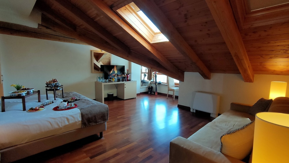 Superior Chalet - Photo 4