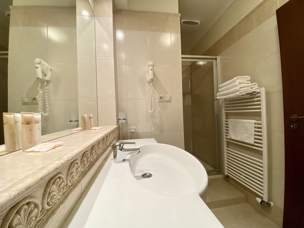 Presidential Apartment photo 3