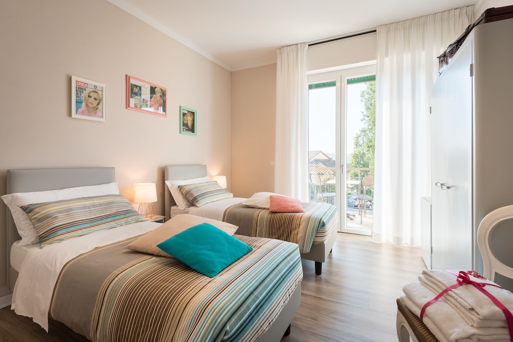 Standard Double or Twin Room, Balcony photo 1