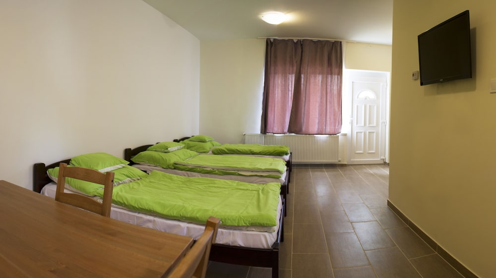 Standard Triple Room photo 1