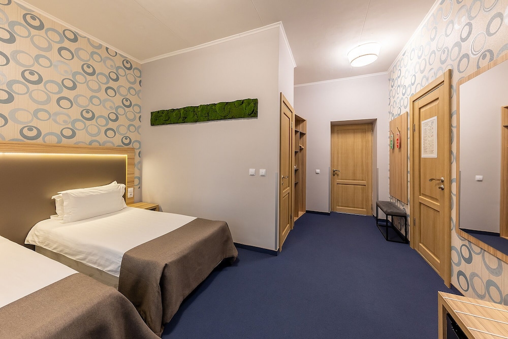 Standard Double or Twin Room, Non Smoking photo 3