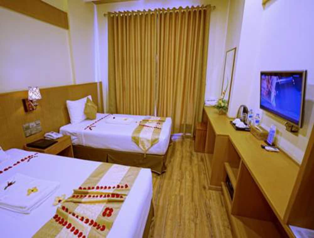 Superior Double or Twin Room photo 3