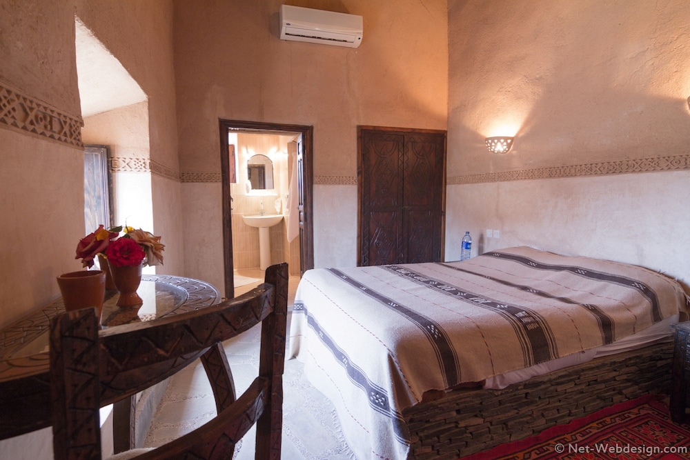Double Or Twin Room photo 3