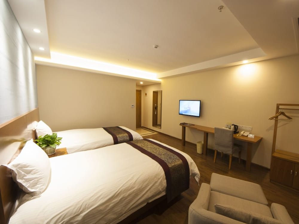 Standard Twin Room photo 1