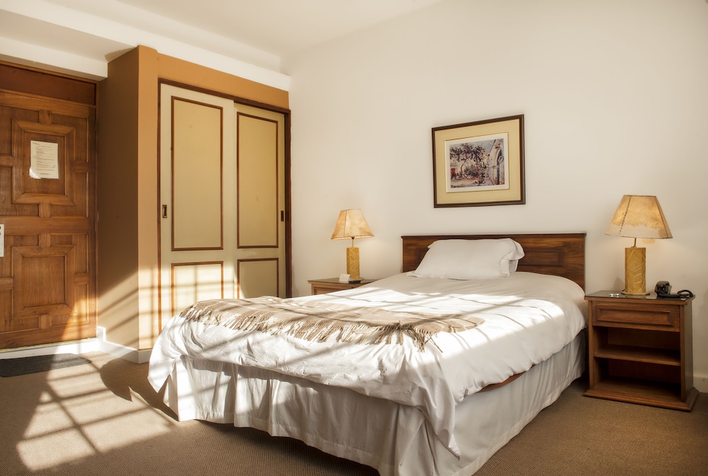 Standard Double Room - Photo 1